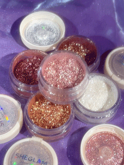 Sheglam - Gleam Chaser Eyeshadow Topper