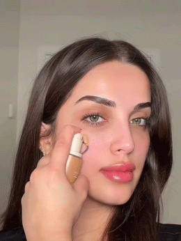 Skinfinite Hydrating Foundation-Sand