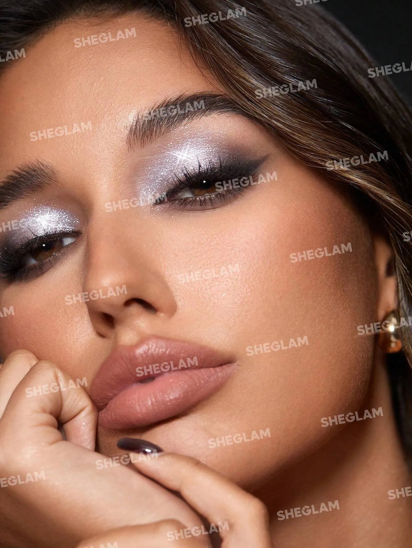 Sheglam - Gleam Chaser Eyeshadow Topper