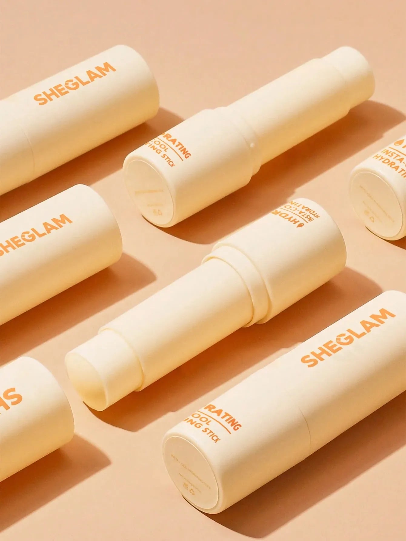 SHEGLAM - Insta-Cool Hydrating Stick Portable Moisturizing Balm Stick