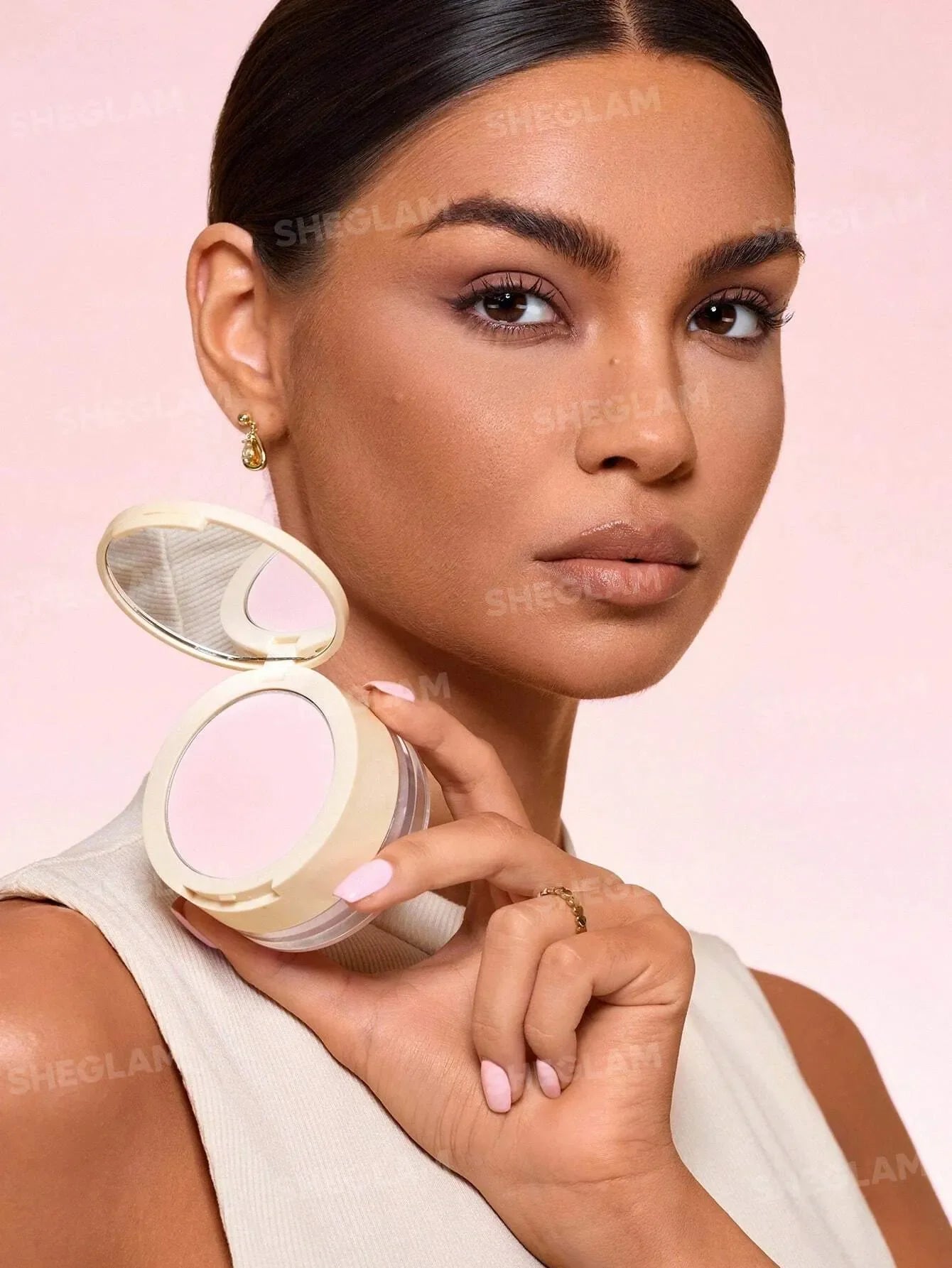 SHEGLAM - Insta-Ready Ultra-Fine Blur & Lift Setting Powder Duo