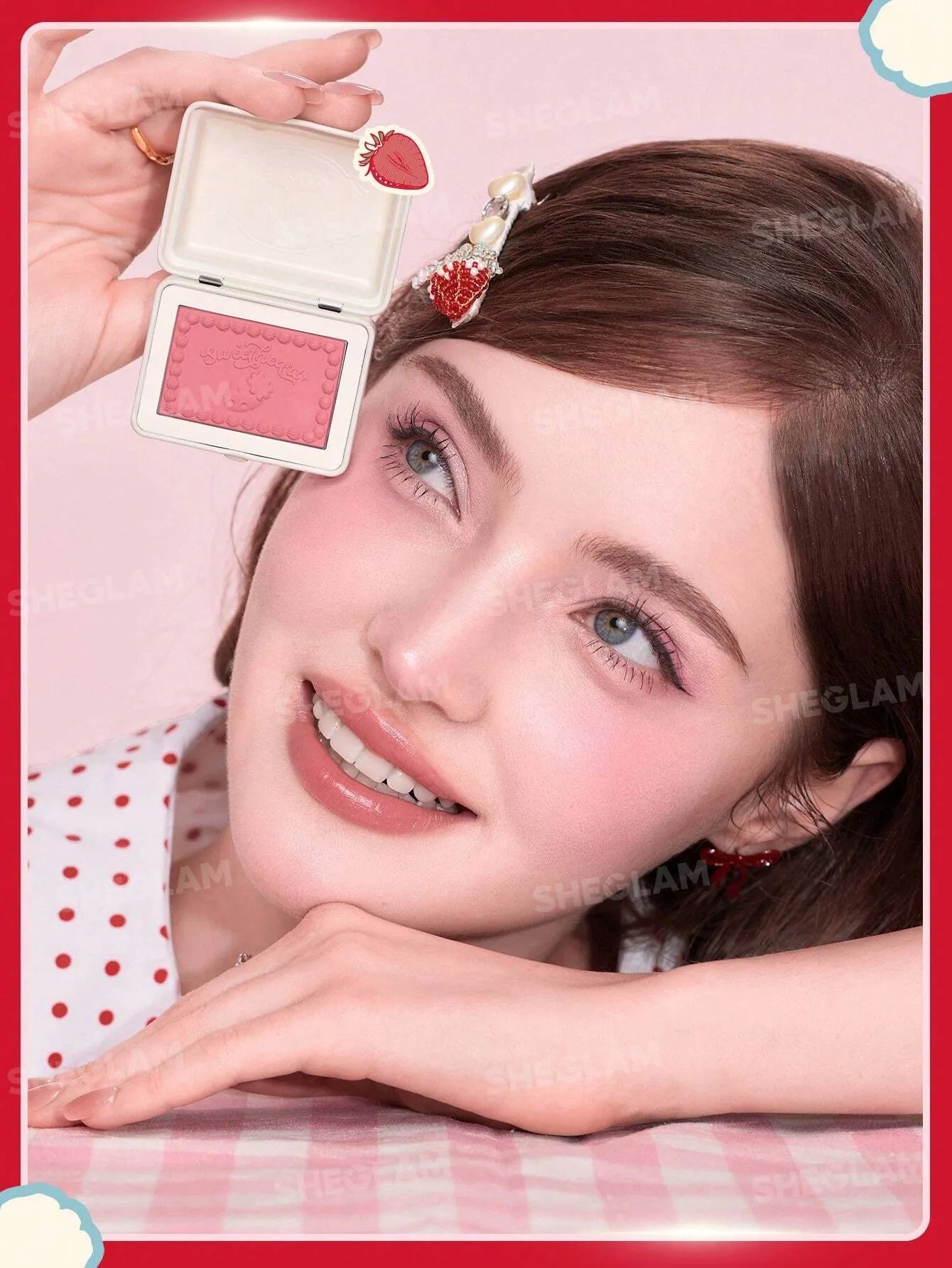 Sheglam -  Berry Cute Cake Blush